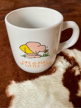 Vintage 1980s ZIGGY coffee mug; “Life is full of little joys”